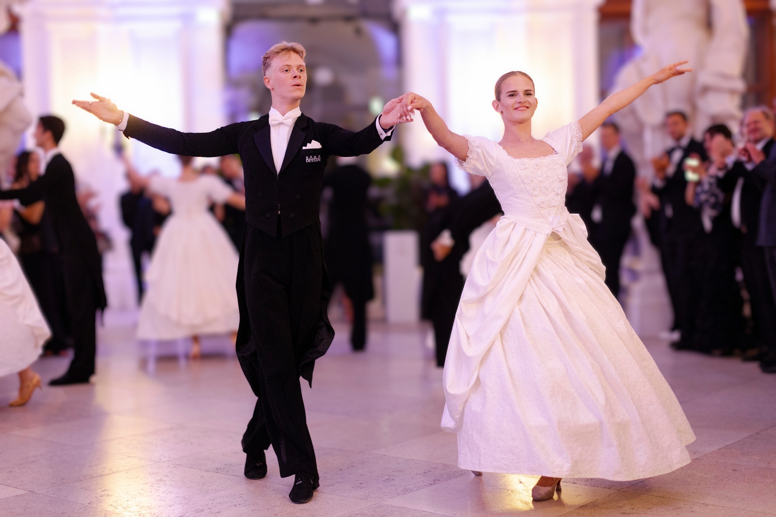 Waltz in Vienna Ball Opening Ceremony Waltz in Vienna Ball Opening Ceremony