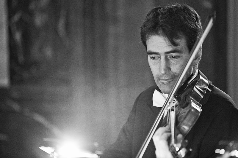 waltz-in-vienna_amazing-artists-violin